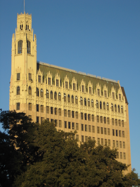 Emily Morgan Hotel