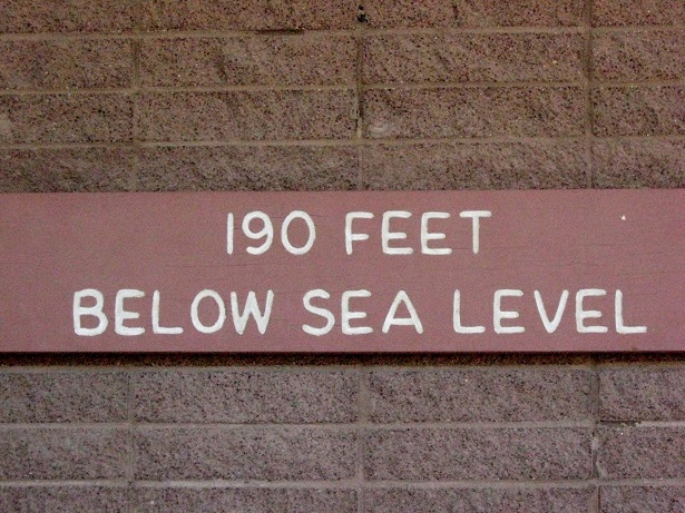 Sea Level Sign