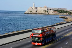 Cuba Touring bus